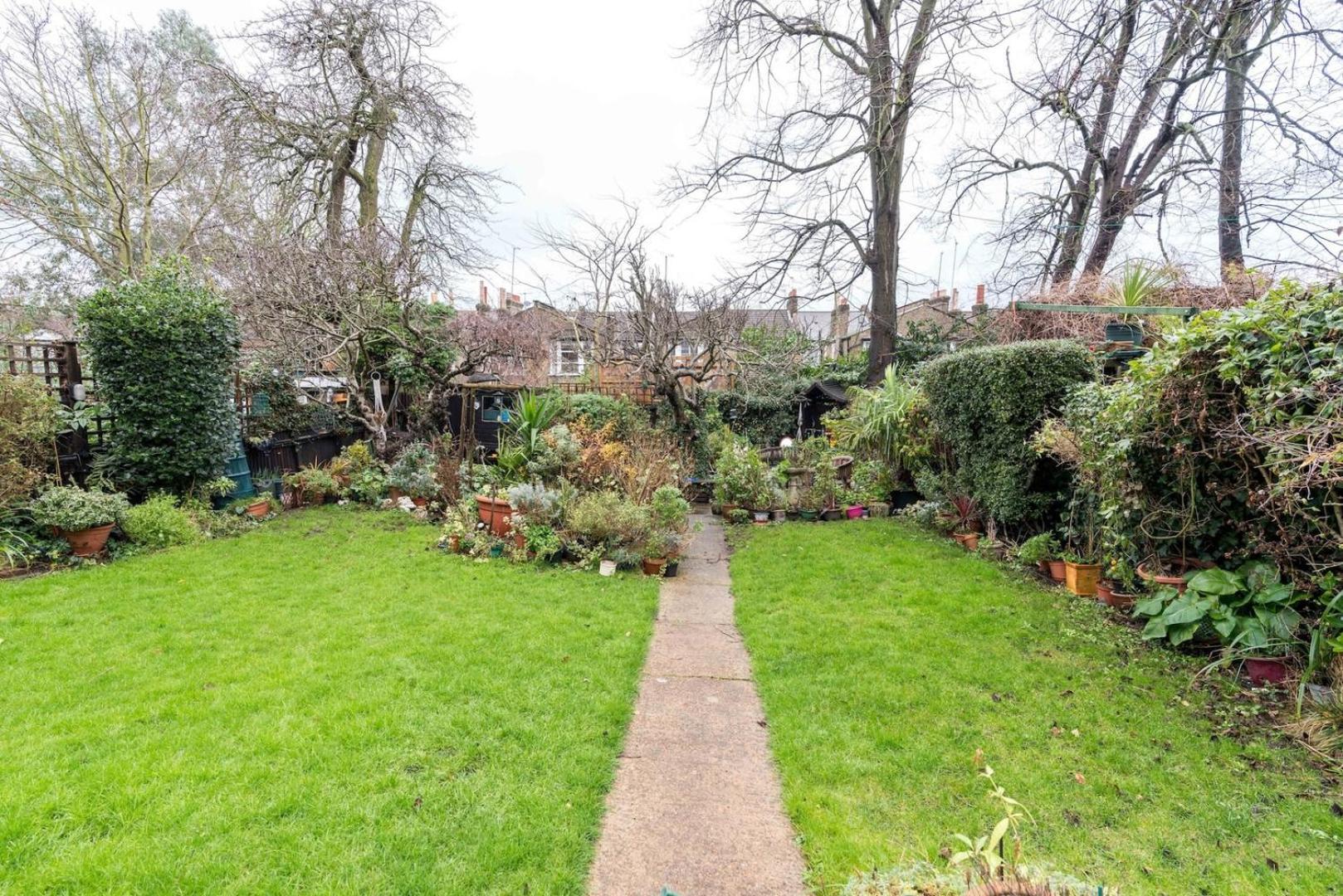 New Stylish 1 Bedroom Flat With Garden ロンドン エクステリア 写真