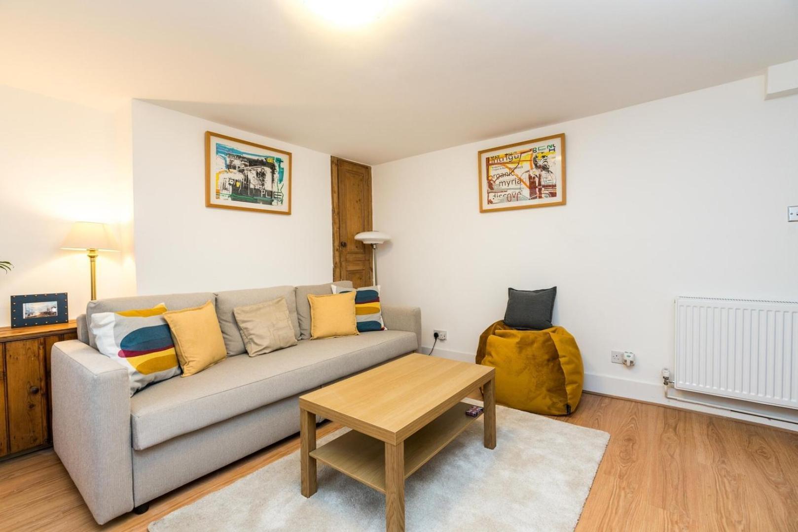 New Stylish 1 Bedroom Flat With Garden ロンドン エクステリア 写真